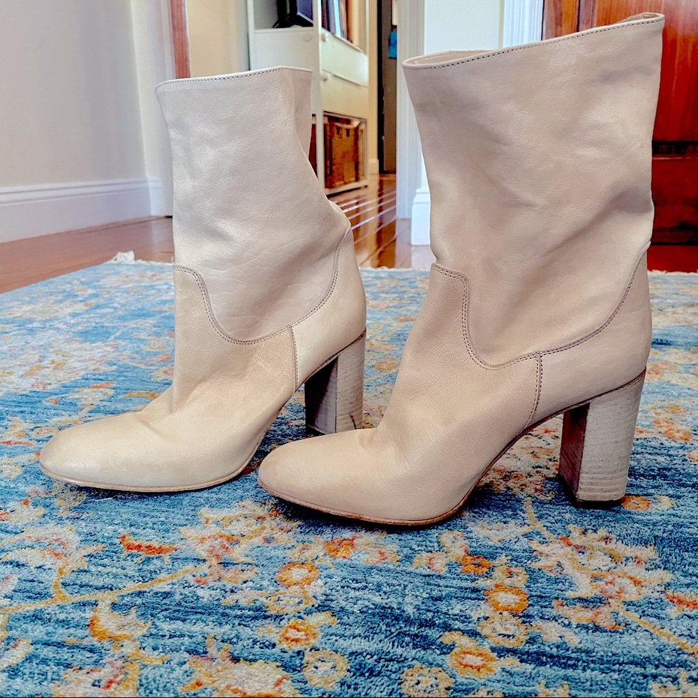 NWOB Free People cream slouchy boot